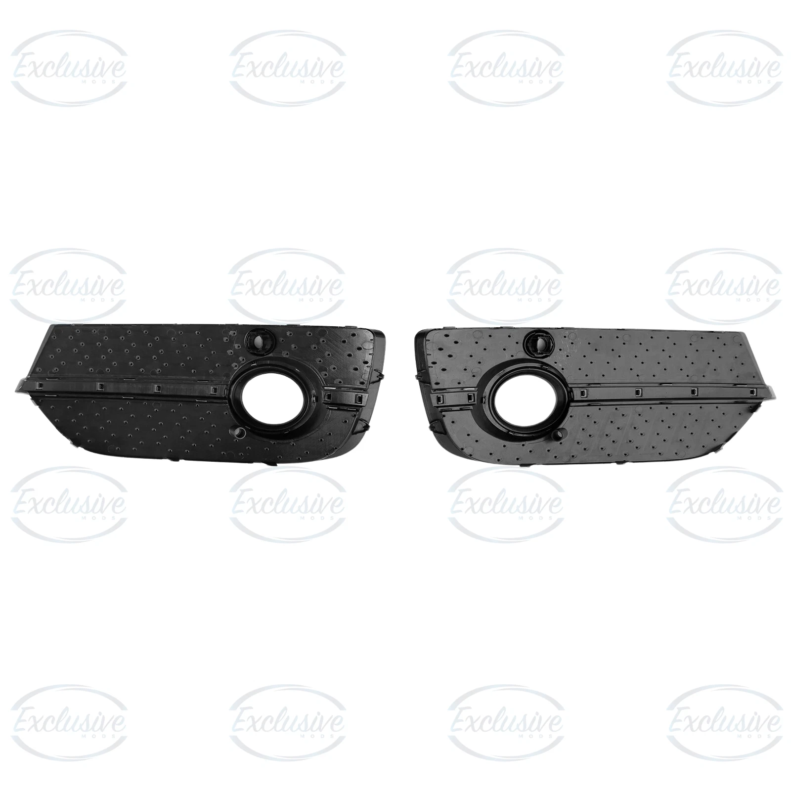 Audi Q3 8U (2011-2015) ÔÇö Gloss Black Honeycomb RSQ3 Style Grille & Fog Lights - Image 10