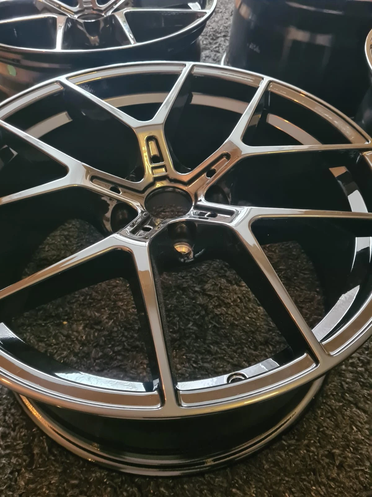 4├ù 19" Twin 5-Spoke Style Alloys ÔÇö Gloss Black 5├ù120 ÔÇö Fits BMW 2/3/4/5 Series - Image 3