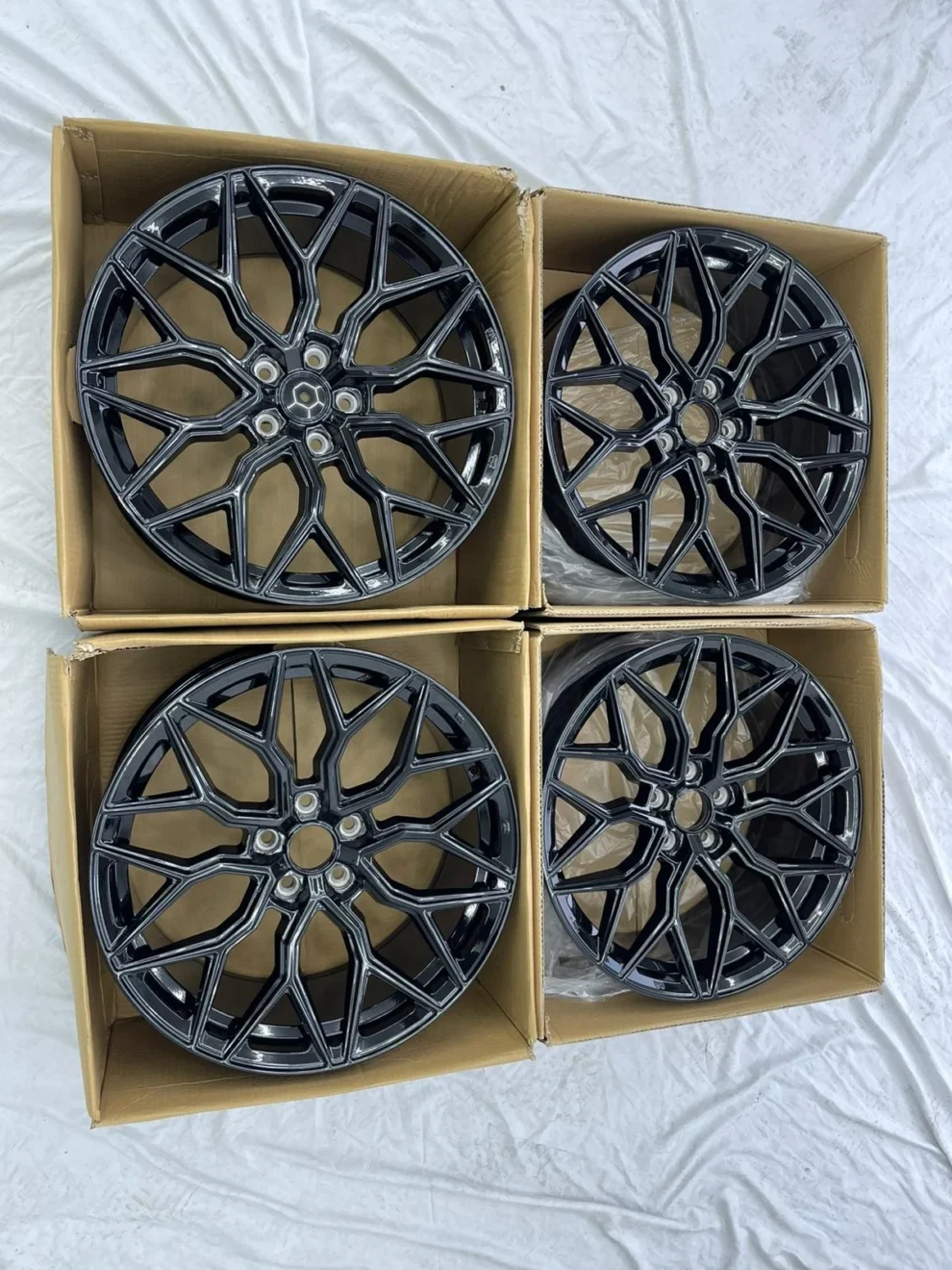 4× 19" Vossen Style Alloys - Gloss Black - Fits BMW, Audi, Mercedes & VW