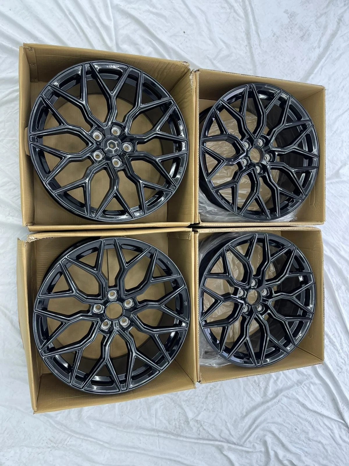 4├ù 19" Vossen Style Alloys ÔÇö Gloss Black ÔÇö Fits BMW, Audi, Mercedes & VW - Image 3