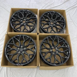 4├ù 19" Vossen Style Alloys ÔÇö Gloss Black ÔÇö Fits BMW, Audi, Mercedes & VW