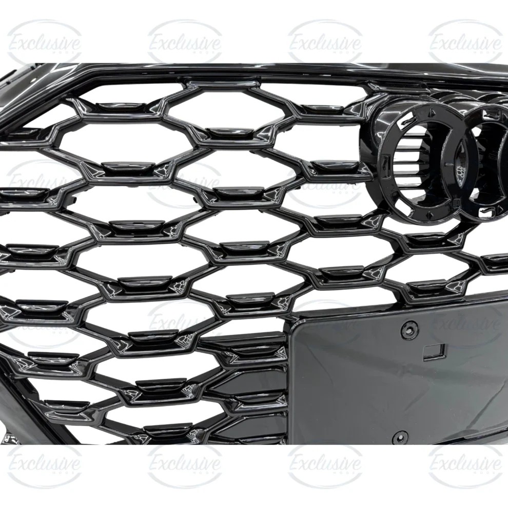 Audi Q3 F3 S-Line (2019-2024) - Gloss Black Honeycomb Grille & Fog Light