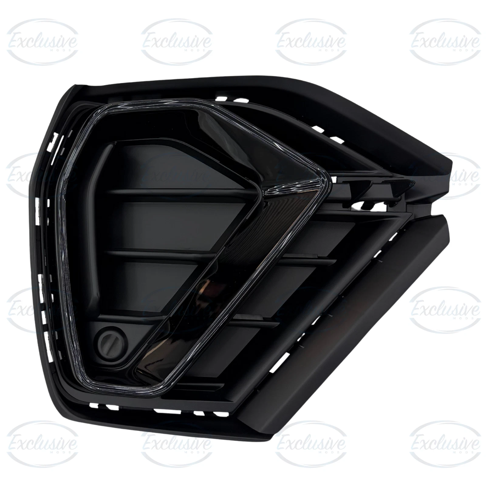 Audi Q3 F3 S-Line (2019-2024) ÔÇö Gloss Black Honeycomb Grille & Fog Light - Image 7