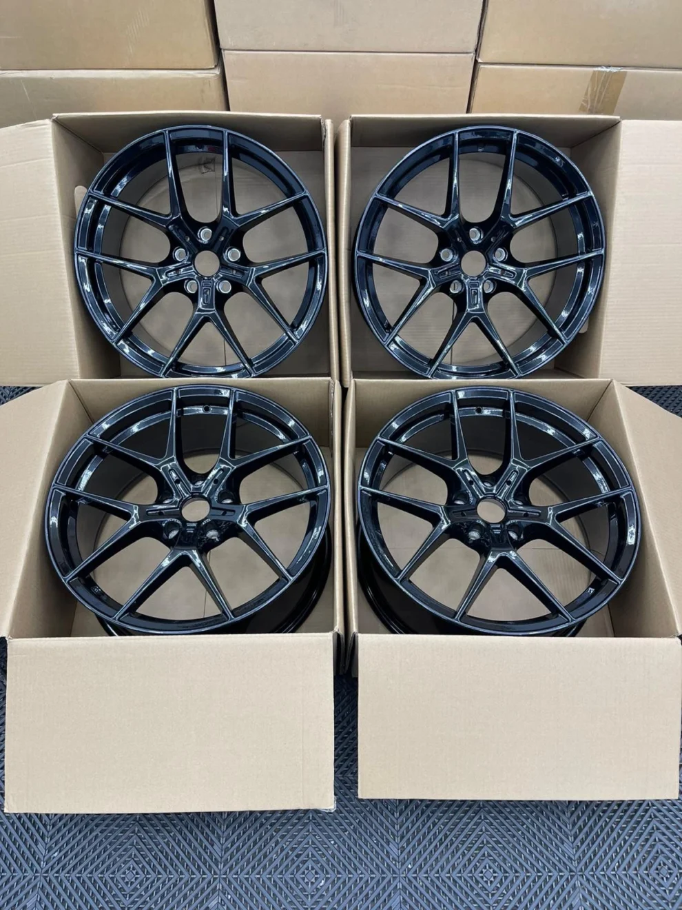 4× 19" 554M Style Alloys - Gloss Black 5×120 - Fits BMW F Series