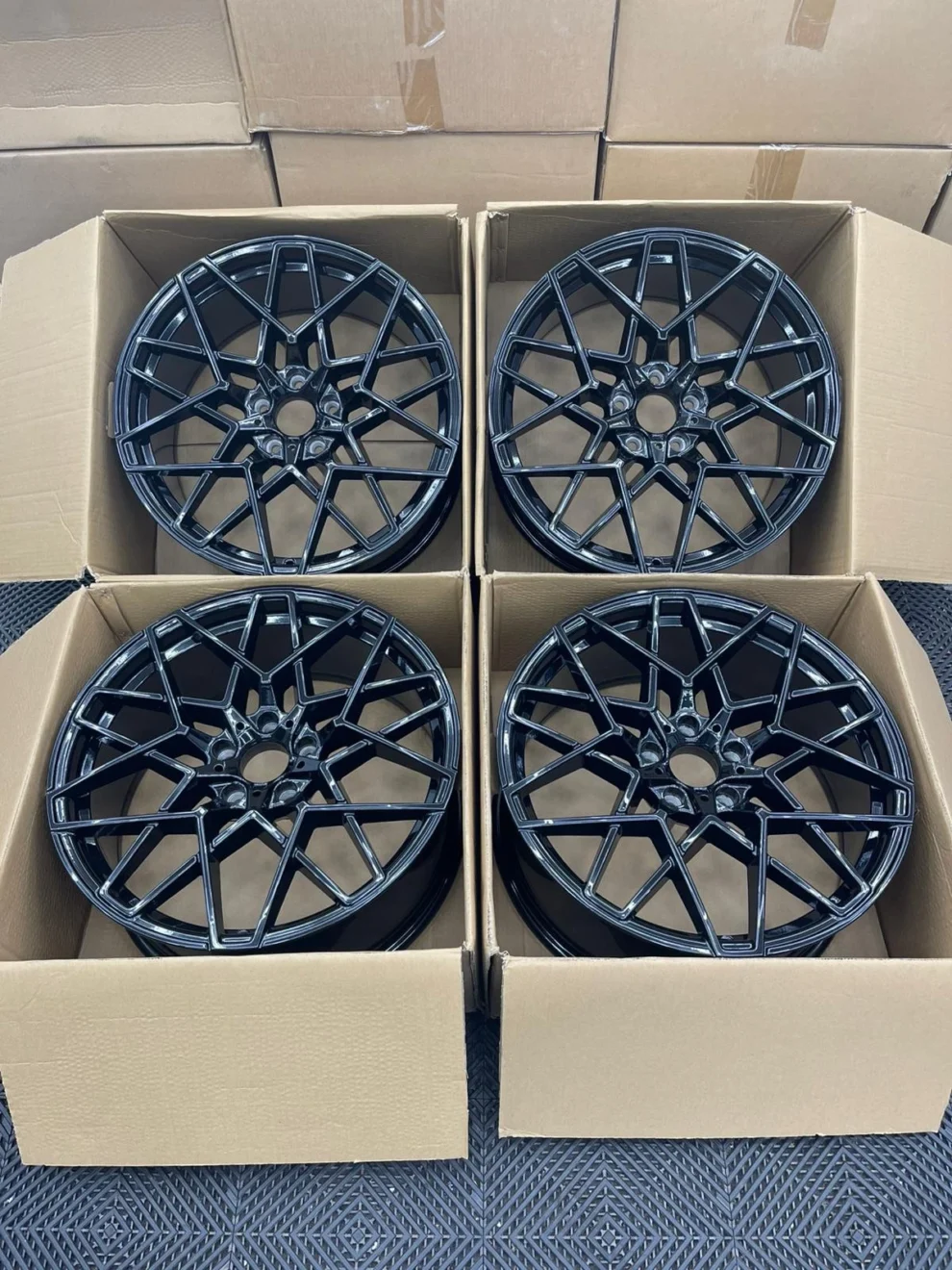 4× 20" 813M Style Alloys - Gloss Black - Fits BMW G Series