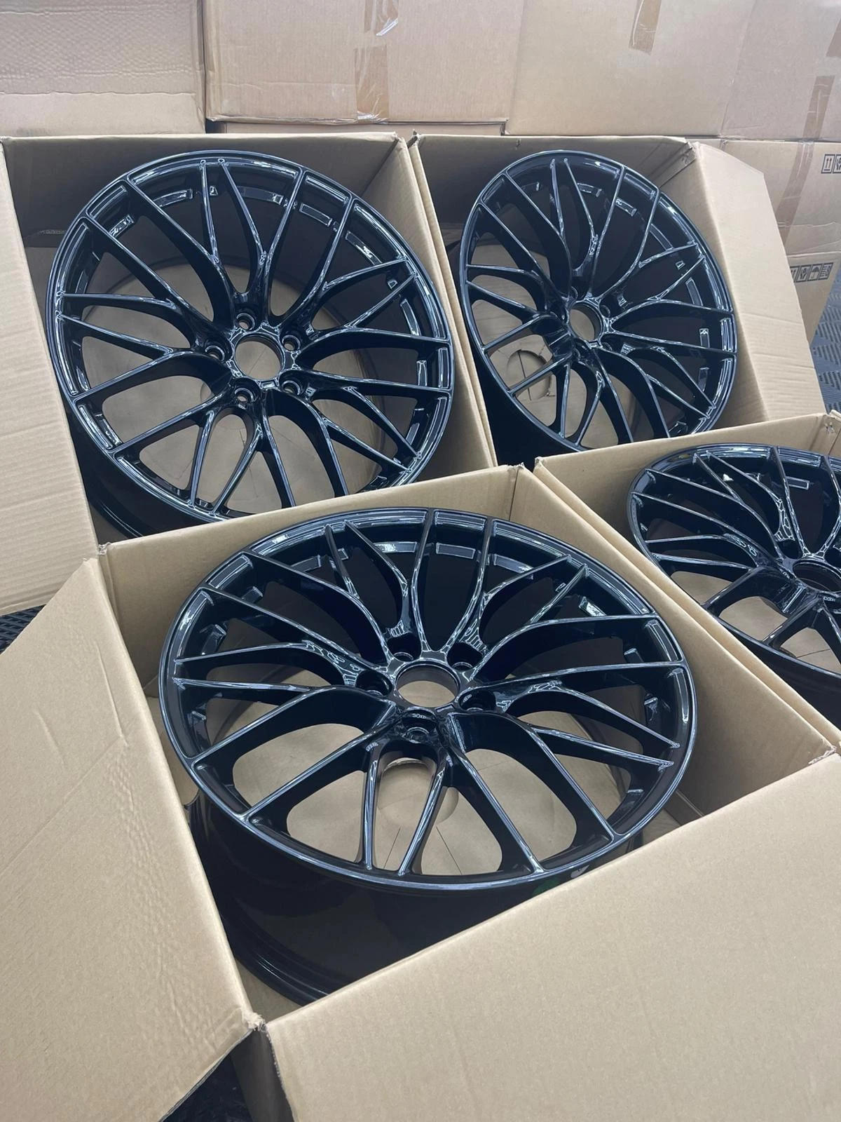 4├ù 20" 405M Style Alloys ÔÇö Gloss Black 5├ù120 ÔÇö Fits BMW G Series - Image 2