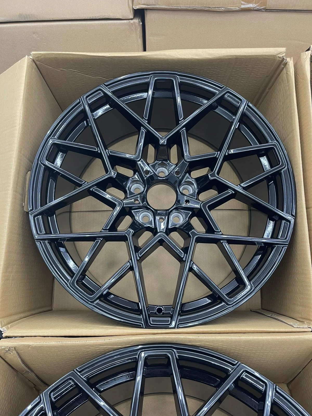 4├ù 20" 813M Style Alloys ÔÇö Gloss Black 5├ù120 ÔÇö Fits BMW G Series