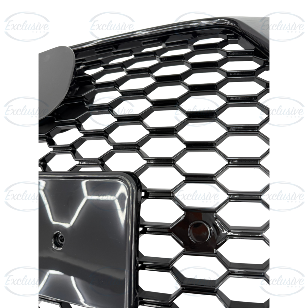 Audi Q3/SQ3 8U (2015-2018) - Gloss Black Honeycomb Mesh Grille