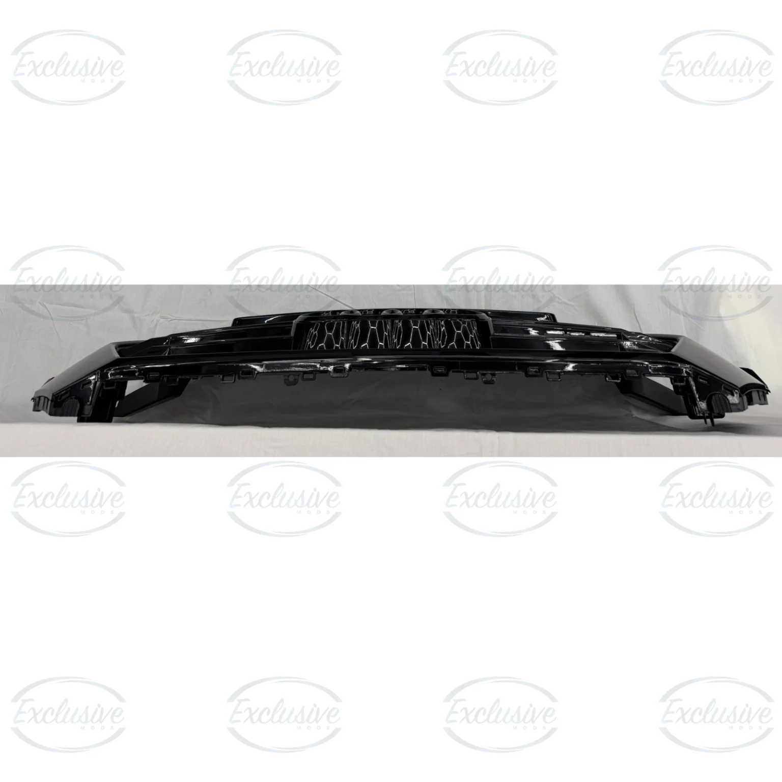 Gloss Black Original Style Grille - Fits Audi Q3/SQ3 8U Facelift (2015-2018)