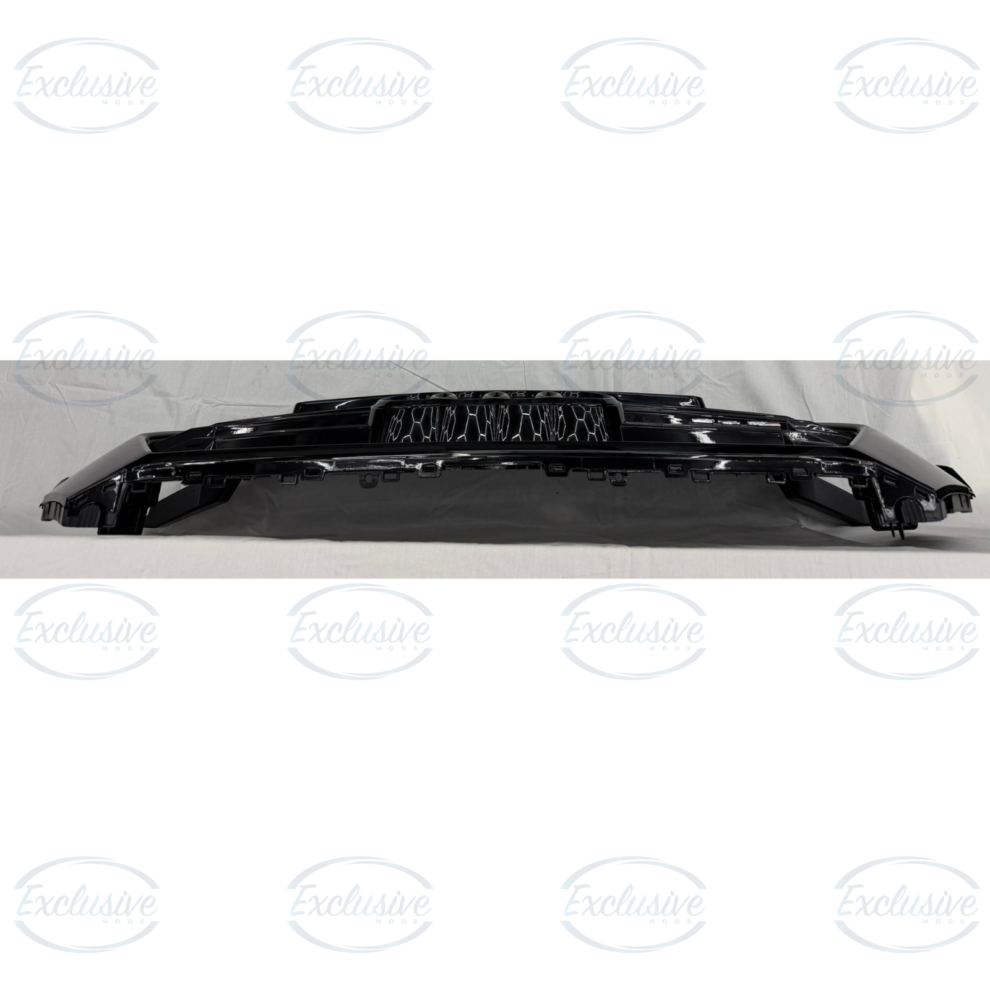 Audi Q3/SQ3 8U (2015-2018) - Gloss Black Original Style Grille