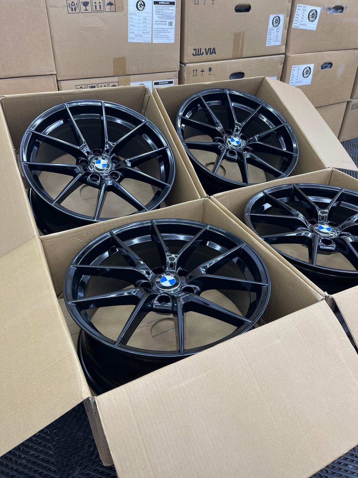 4├ù 19" 763M Style Alloys ÔÇö Gloss Black ÔÇö Fits BMW 3/4 Series - Image 2