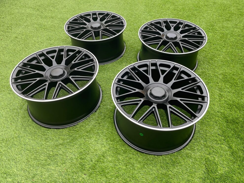 Set of four C63 AMG 10-Spoke Style satin black alloy wheels, side view