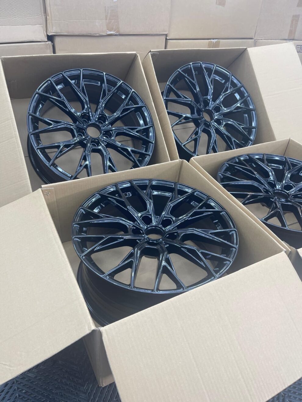 4× 18" CR7 Style Alloys - Gloss Black - 5×112 - Fits BMW 2/3/4/5 G Series, Audi, Mercedes & VW